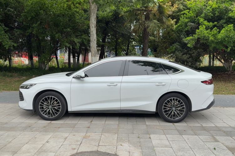 Used BYD Qin L 2024 DM-i 120KM Excellence Model Left Side