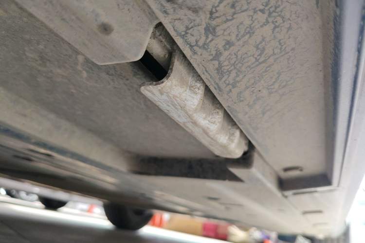 Used BYD Qin L 2024 DM-i 80KM Leading Model Left Side Sill