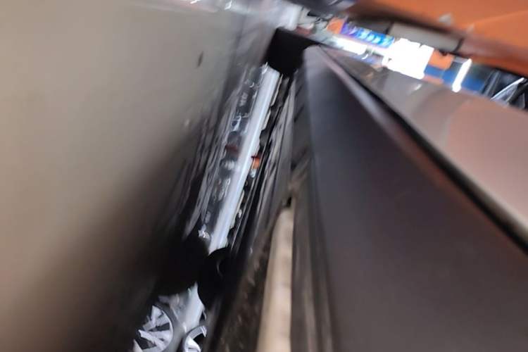 Used BYD Qin L 2024 DM-i 120KM Beyond Model Left Side Sill