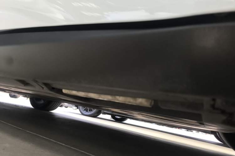 Used BYD Qin L 2024 DM-i 120KM Leading Model Left Side Sill