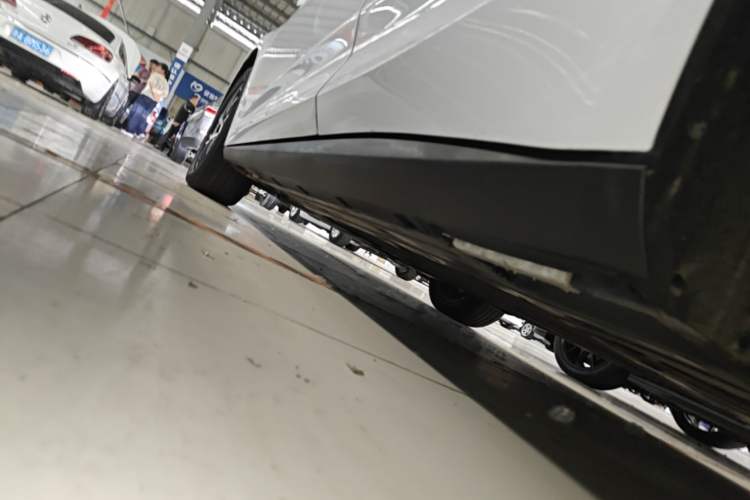 Used BYD Qin L 2024 DM-i 120KM Leading Model Left Side Sill