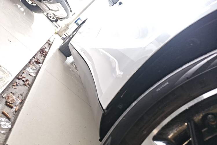 Used BYD Qin L 2024 DM-i 120KM Beyond Model Left Side Sill