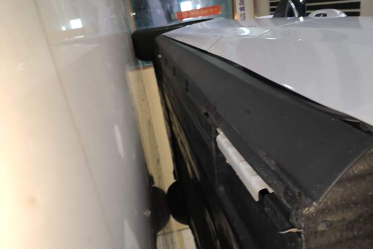 Used BYD Qin L 2024 DM-i 80KM Leading Model Left Side Sill
