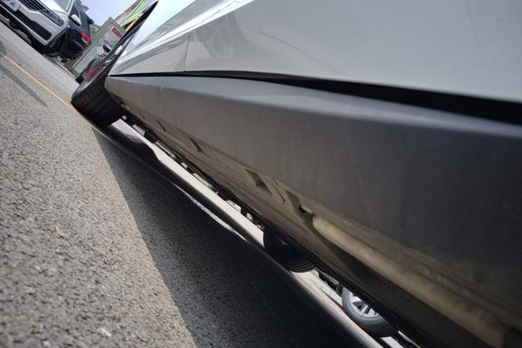 Used BYD Qin L 2024 DM-i 80KM Leading Model Left Side Sill