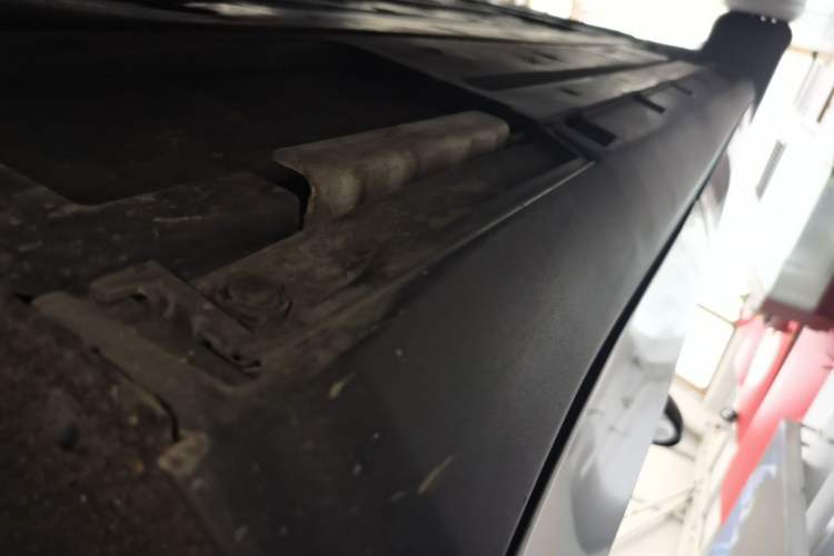 Used BYD Qin L 2024 DM-i 80KM Leading Model Left Side Sill