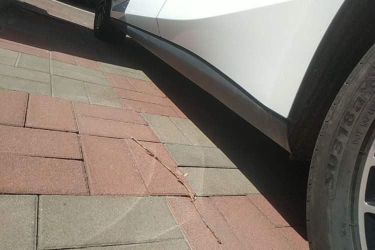 Used BYD Qin L 2024 DM-i 120KM Excellence Model Left Side Sill