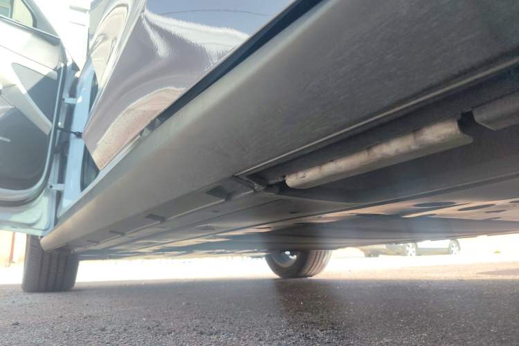 Used BYD Qin L 2024 DM-i 120KM Excellence Model Left Side Sill