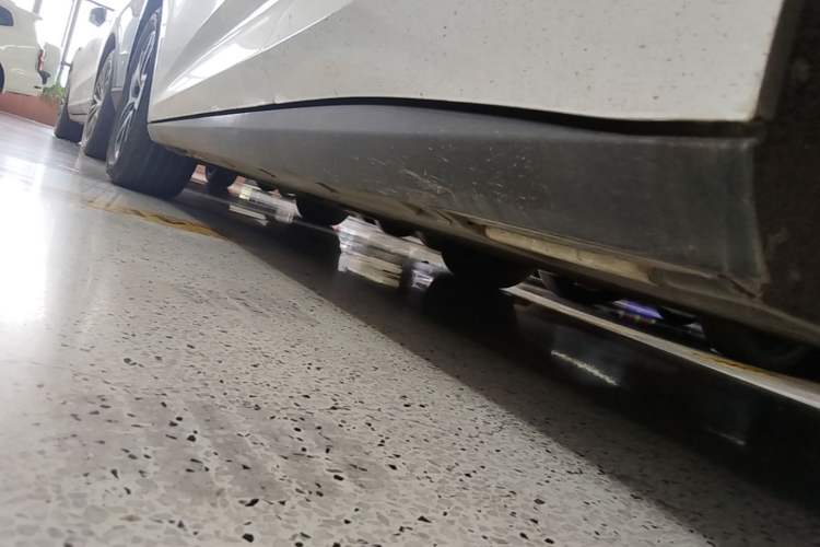 Used BYD Qin L 2024 DM-i 120KM Leading Model Left Side Sill