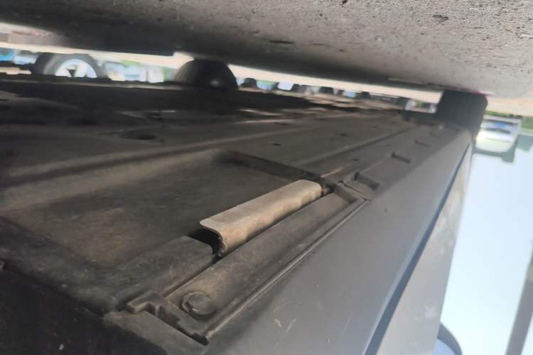 Used BYD Qin L 2024 DM-i 80KM Leading Model Left Side Sill