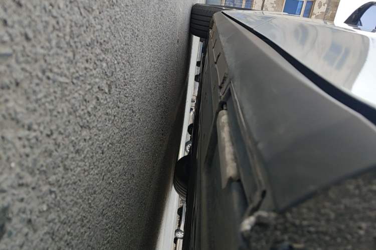 Used BYD Qin L 2024 DM-i 80KM Beyond Model Left Side Sill