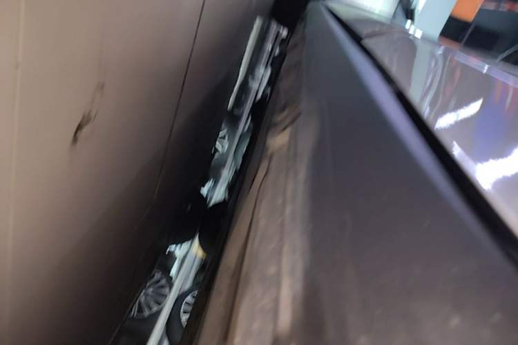 Used BYD Qin L 2024 DM-i 80KM Leading Model Left Side Sill