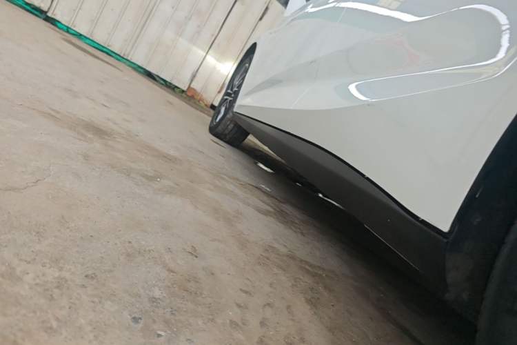 Used BYD Qin L 2024 DM-i 120KM Excellence Model Left Side Sill