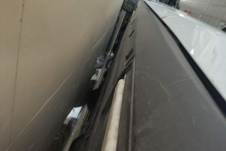 Used BYD Qin L 2024 DM-i 80KM Leading Model Left Side Sill