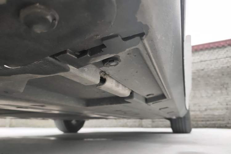 Used BYD Qin L 2024 DM-i 80KM Leading Model Left Side Sill