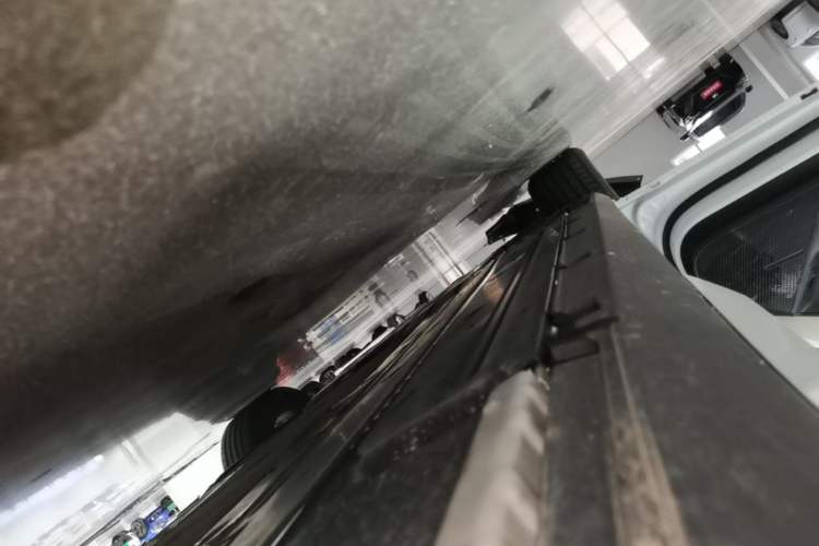 Used BYD Qin L 2024 DM-i 80KM Leading Model Left Side Sill