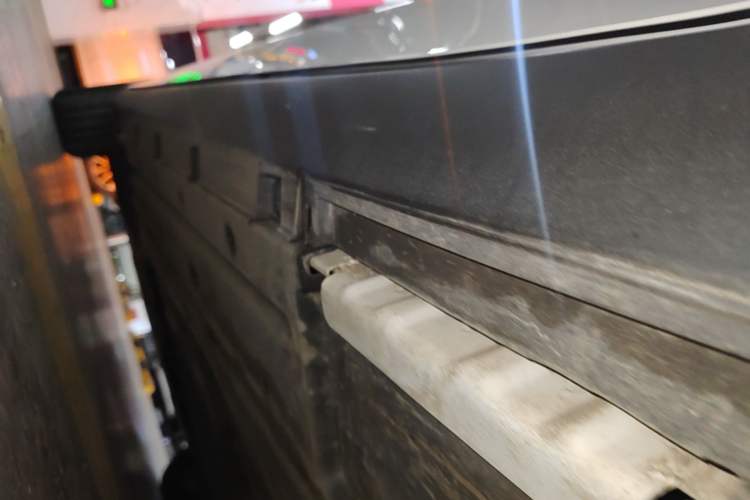 Used BYD Qin L 2024 DM-i 80KM Leading Model Left Side Sill