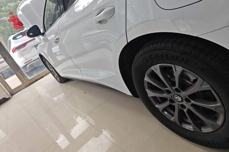 Used BYD Qin L 2024 DM-i 80KM Leading Model Left Side Sill