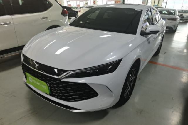 BYD Qin L 2024 DM-i 120KM Beyond Model с пробегом