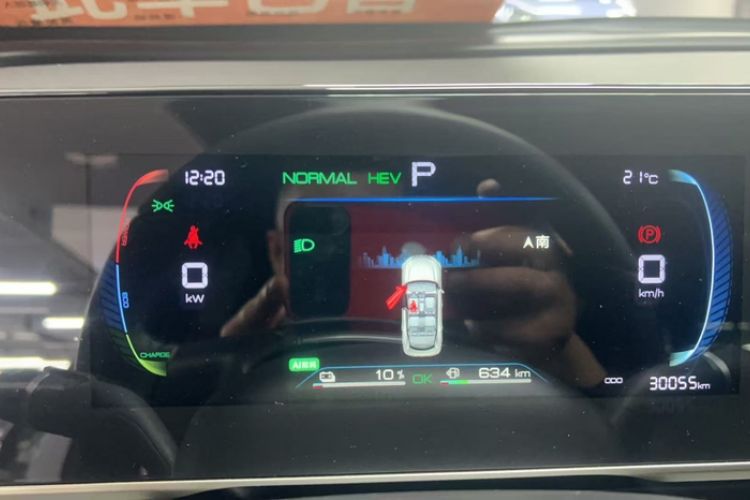 Used BYD Qin L 2024 DM-i 80KM Leading Model Odometer Close Up