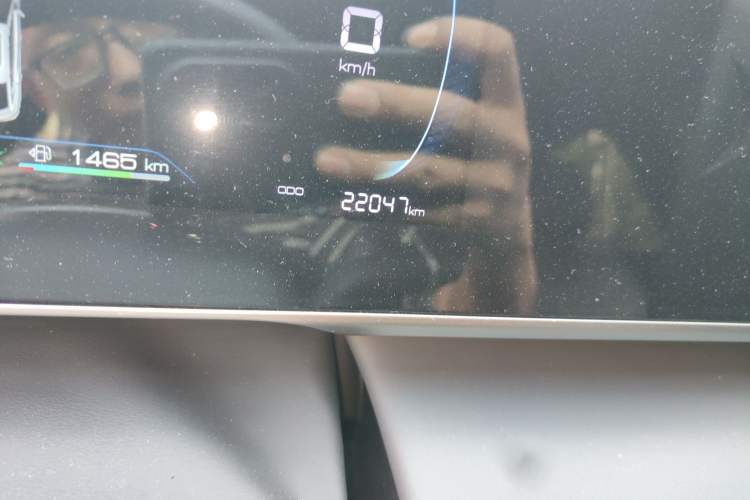 Used BYD Qin L 2024 DM-i 80KM Leading Model Odometer Close Up