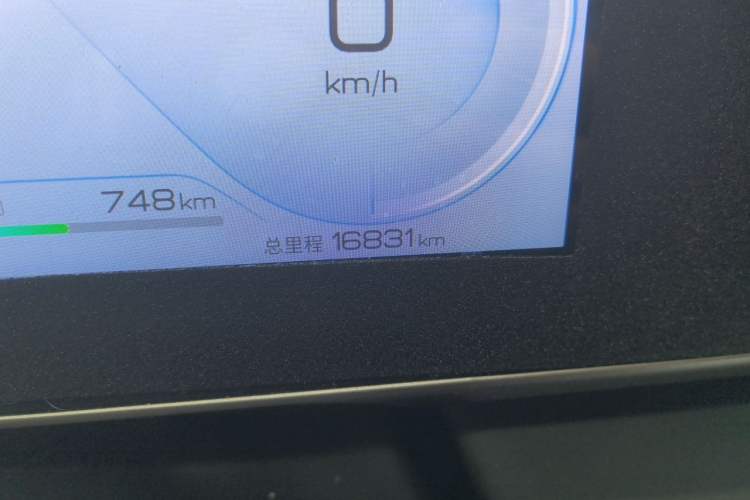 Used BYD Qin L 2024 DM-i 120KM Leading Model Odometer Close Up