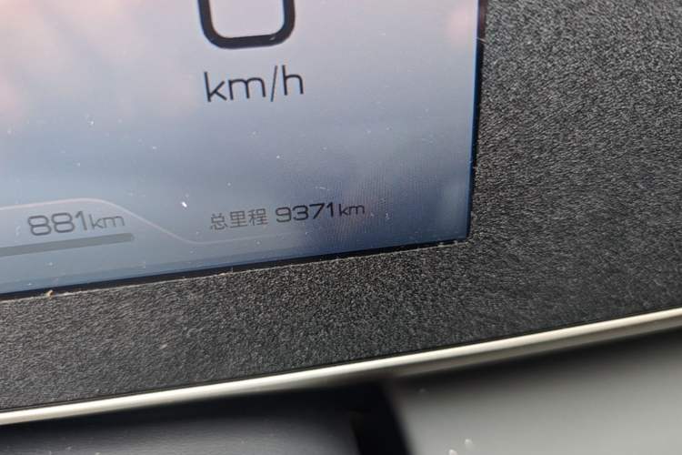Used BYD Qin L 2024 DM-i 80KM Beyond Model Odometer Close Up
