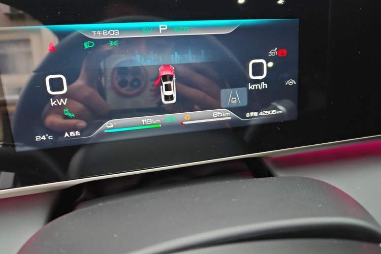 Used BYD Qin L 2024 DM-i 120KM Excellence Model Odometer Close Up