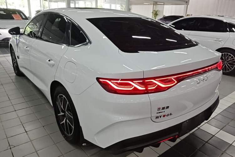 Used BYD Qin L 2024 DM-i 120KM Beyond Model Rear Left 45 Deg