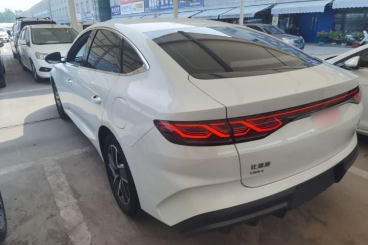 Used BYD Qin L 2024 DM-i 80KM Beyond Model Rear Left 45 Deg