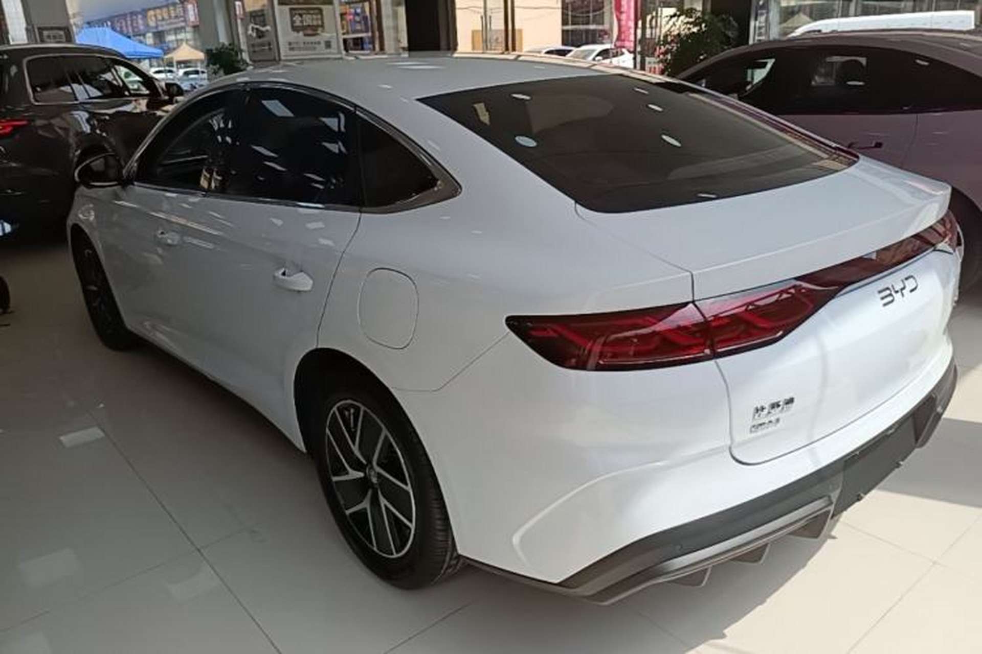 Used BYD Qin L 2024 DM-i 80KM Beyond Model Rear Left 45 Deg