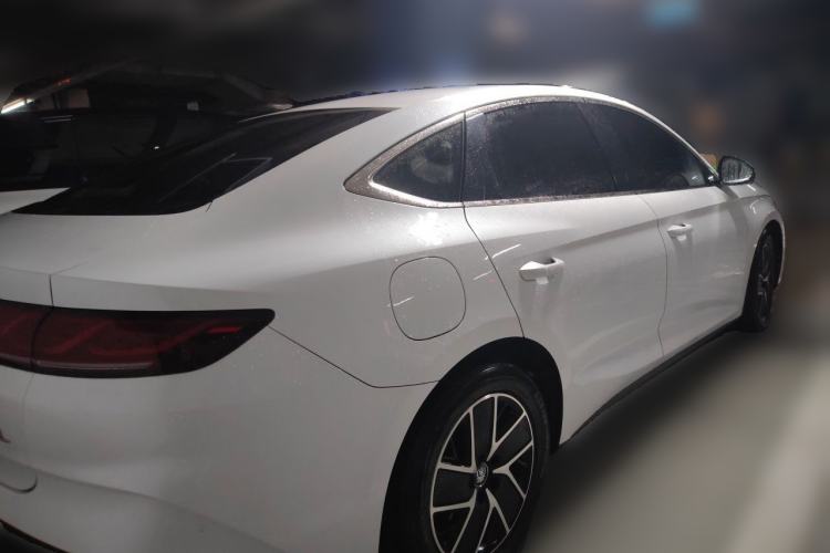Used BYD Qin L 2024 DM-i 80KM Beyond Model Rear Right 45 Deg