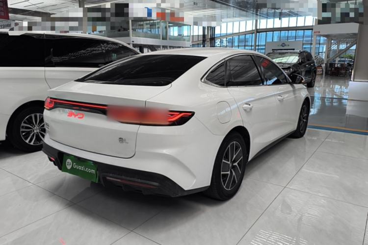 Used BYD Qin L 2024 DM-i 80KM Beyond Model Rear Right 45 Deg