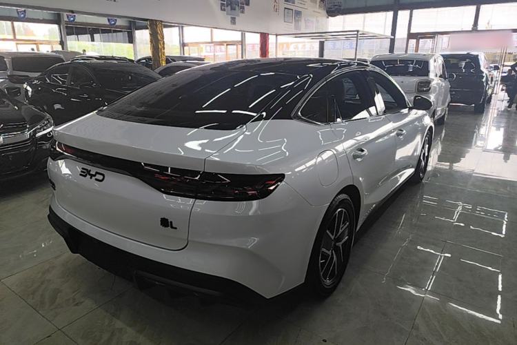 Used BYD Qin L 2024 DM-i 80KM Beyond Model Rear Right 45 Deg