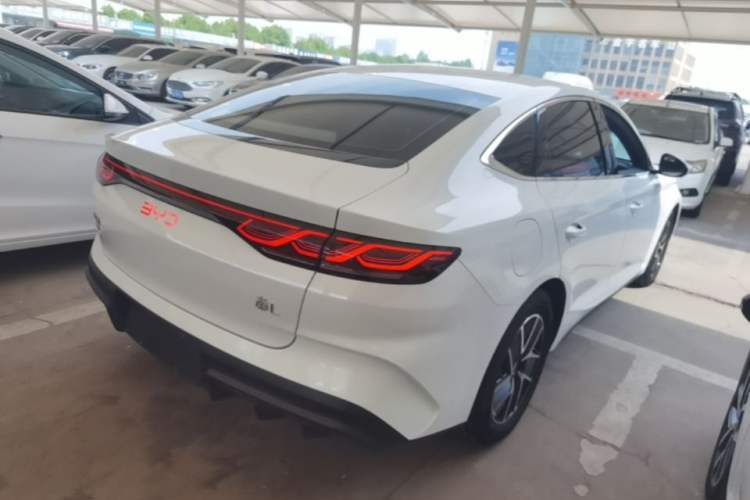 Used BYD Qin L 2024 DM-i 80KM Beyond Model Rear Right 45 Deg