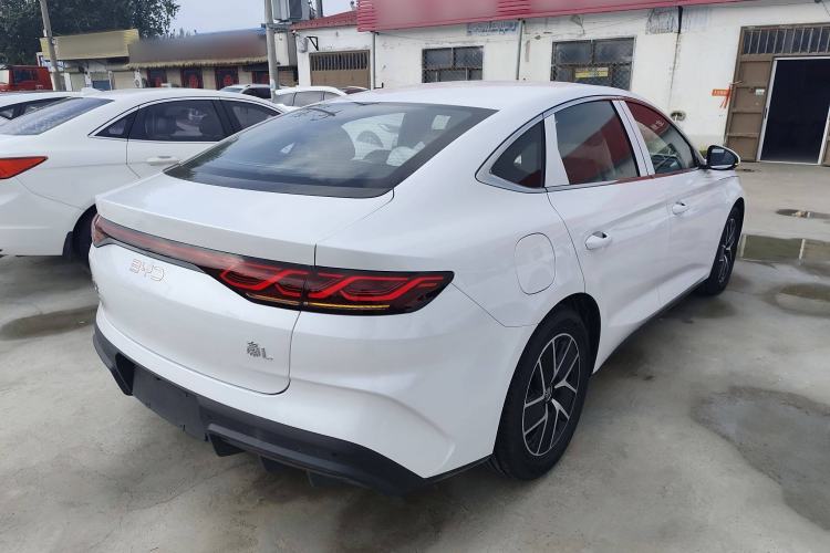 Used BYD Qin L 2024 DM-i 80KM Beyond Model Rear Right 45 Deg