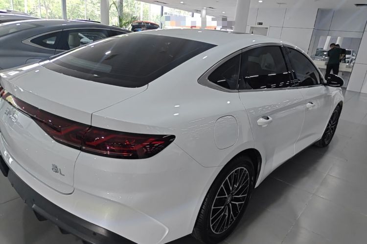 Used BYD Qin L 2024 DM-i 120KM Excellence Model Rear Right 45 Deg