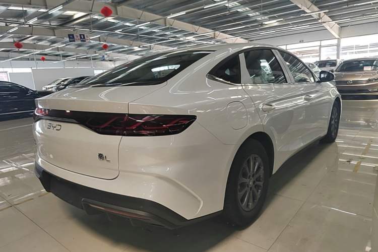 Used BYD Qin L 2024 DM-i 80KM Leading Model Rear Right 45 Deg