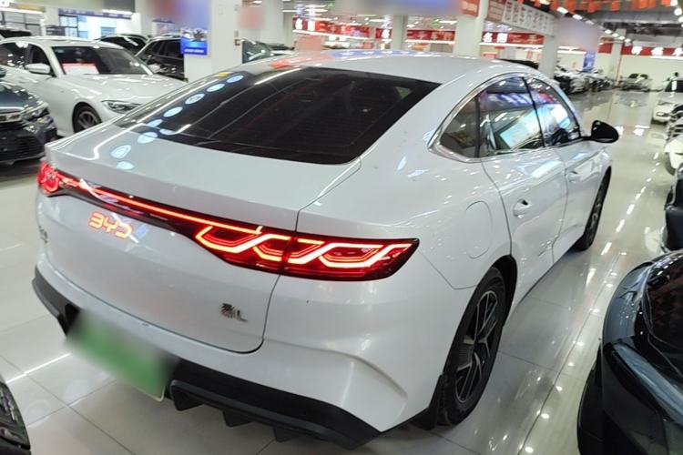 Used BYD Qin L 2024 DM-i 80KM Beyond Model Rear Right 45 Deg