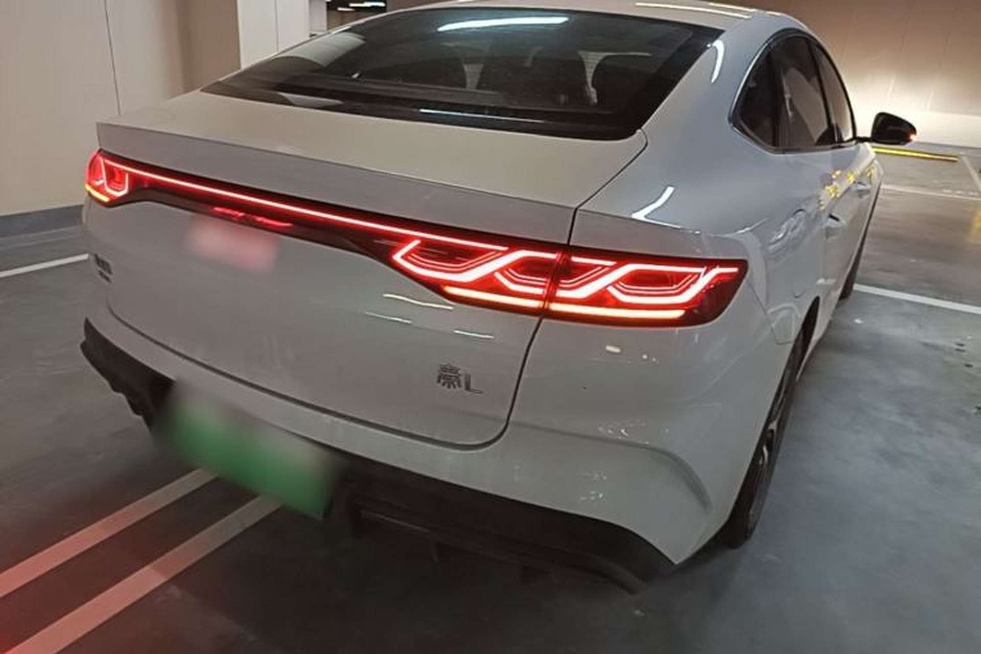 Used BYD Qin L 2024 DM-i 80KM Beyond Model Rear Right 45 Deg