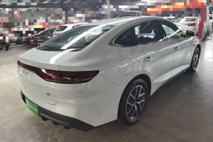 Used BYD Qin L 2024 DM-i 120KM Beyond Model Rear Right 45 Deg