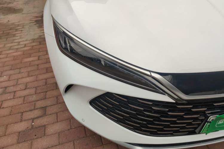 Used BYD Qin L 2024 DM-i 120KM Beyond Model Right Front Headlight