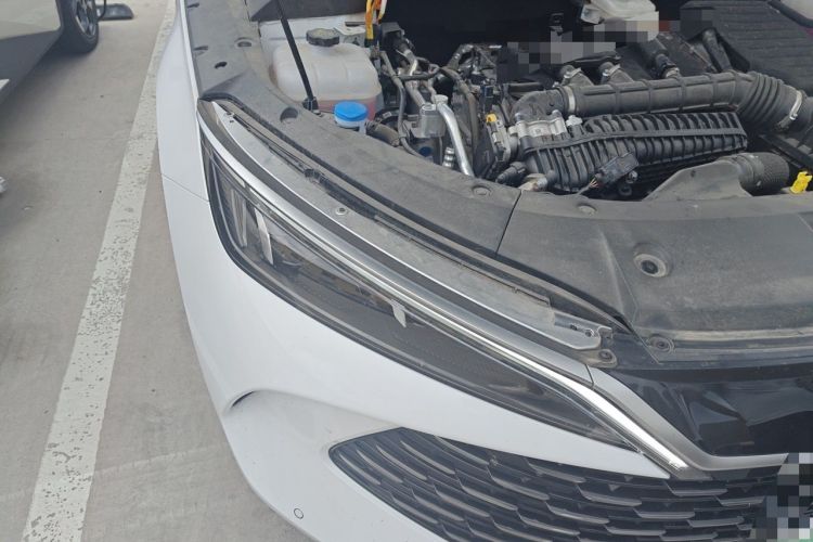 Used BYD Qin L 2024 DM-i 80KM Beyond Model Right Front Headlight