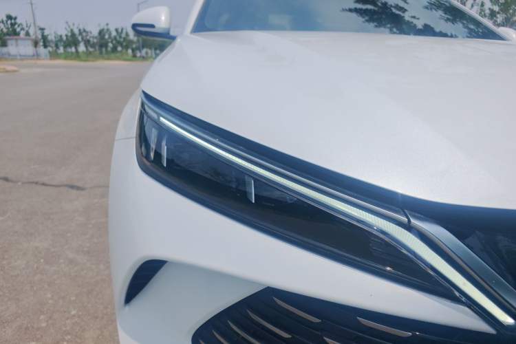 Used BYD Qin L 2024 DM-i 120KM Leading Model Right Front Headlight