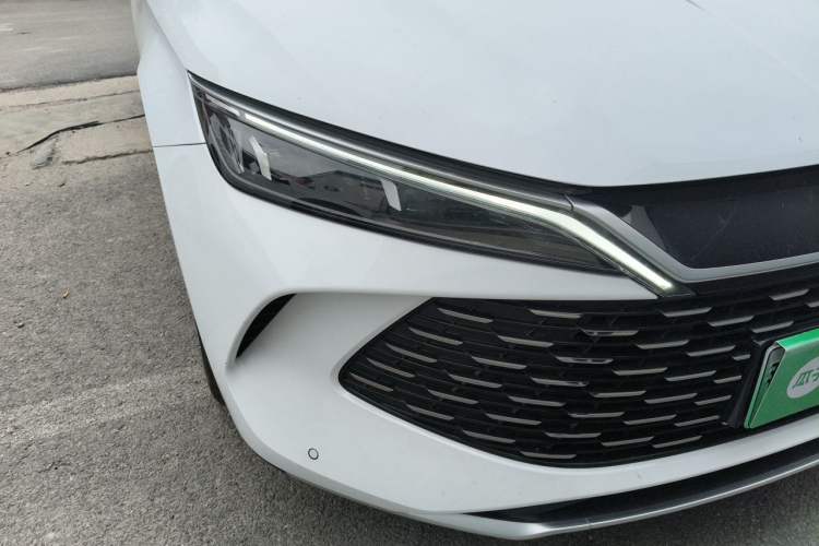 Used BYD Qin L 2024 DM-i 80KM Beyond Model Right Front Headlight