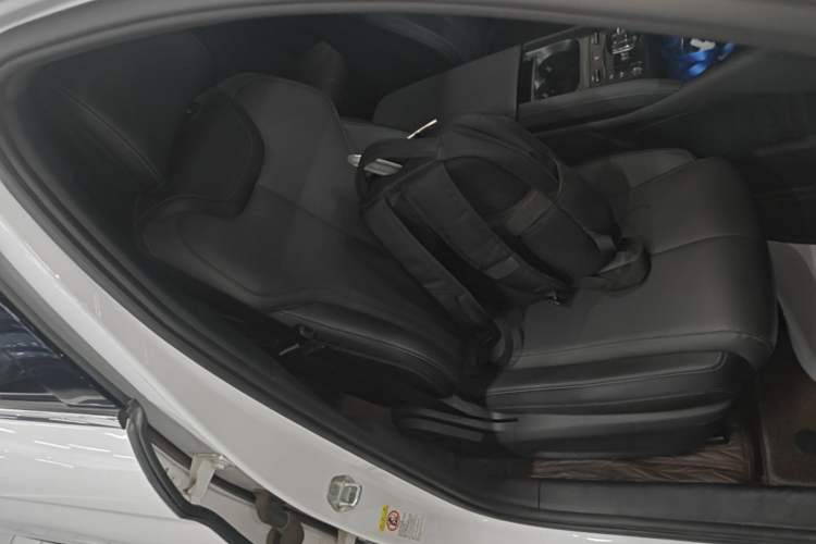 Used BYD Qin L 2024 DM-i 80KM Beyond Model Right Front Seat
