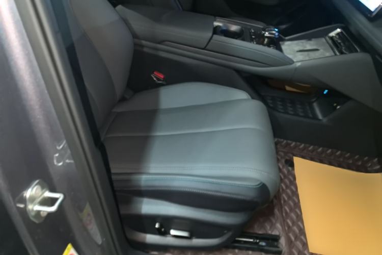 Used BYD Qin L 2024 DM-i 120KM Beyond Model Right Front Seat