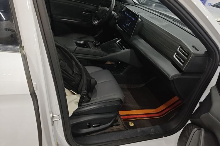 Used BYD Qin L 2024 DM-i 120KM Beyond Model Right Front Seat