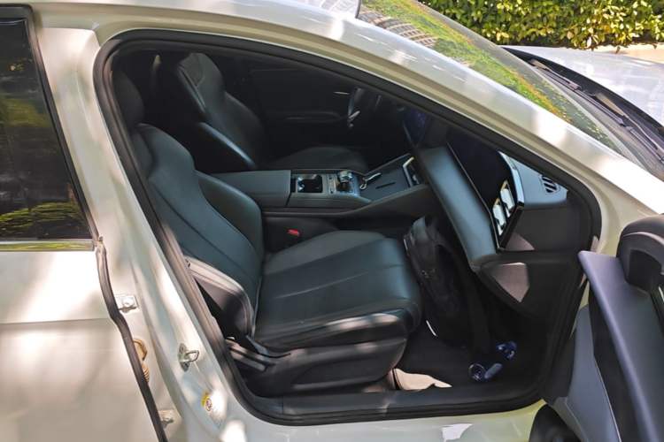 Used BYD Qin L 2024 DM-i 80KM Leading Model Right Front Seat
