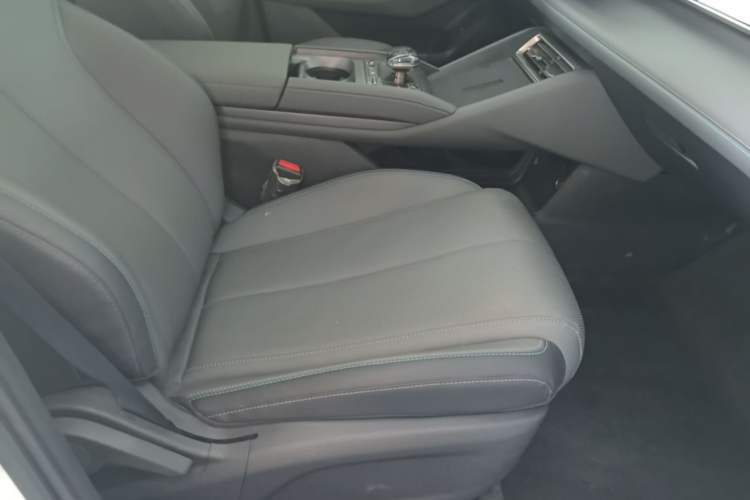 Used BYD Qin L 2024 DM-i 120KM Leading Model Right Front Seat