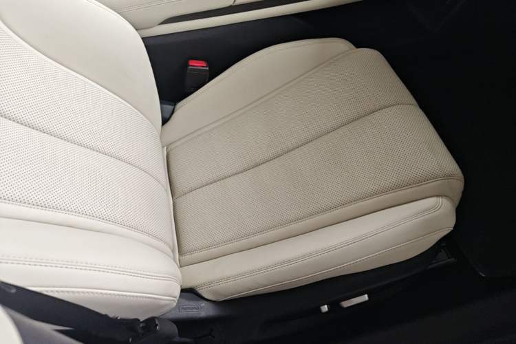 Used BYD Qin L 2024 DM-i 120KM Beyond Model Right Front Seat